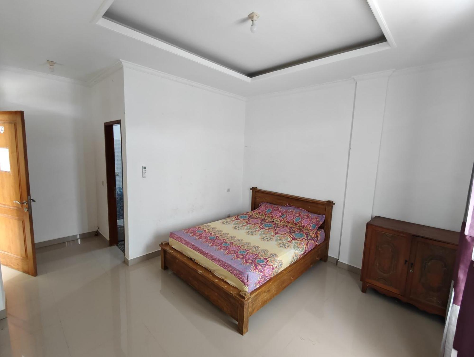 Ike'S Homestay Kuta  Exterior photo